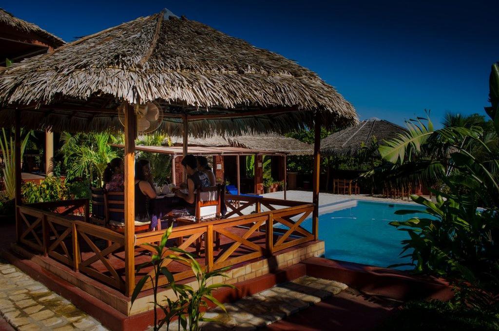 Hotel Edena Kely à Mahajanga Extérieur photo