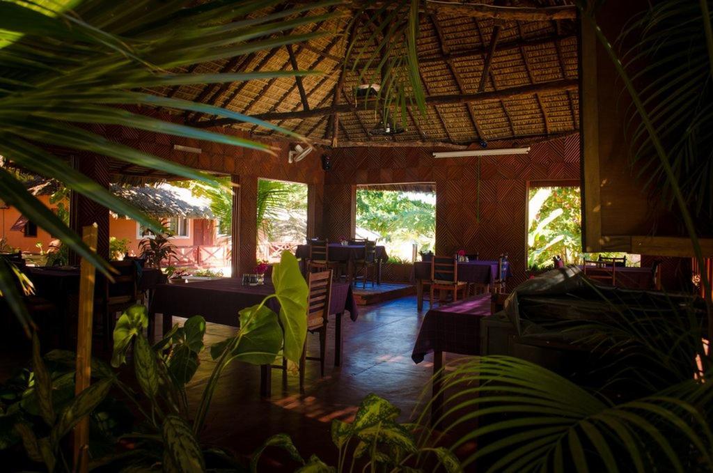 Hotel Edena Kely à Mahajanga Extérieur photo