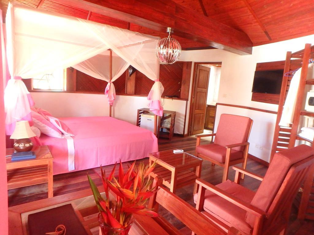 Hotel Edena Kely à Mahajanga Extérieur photo